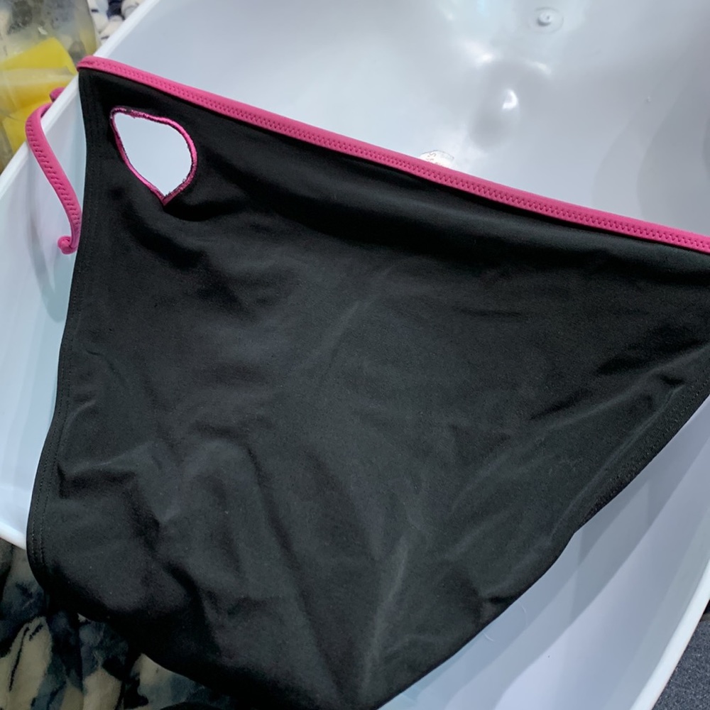 Bikini bottom - Picture 3 of 3